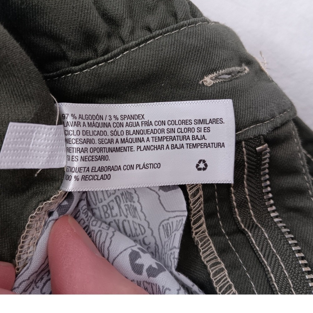 Wild Fable Olive Green Paperbag Waist Tapered Pants with D-Ring Belt Size 10 - Picture 11 of 13